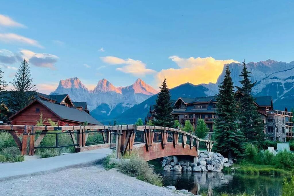 Apartament Unit #302 Mountain View 2 Beds In Dt Canmore Zewnętrze zdjęcie